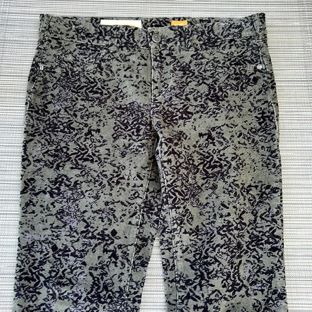 🎯NWOT Pilcro And The Letterpress Corduroy Pants Green Size 26P - Picture 3 of 10